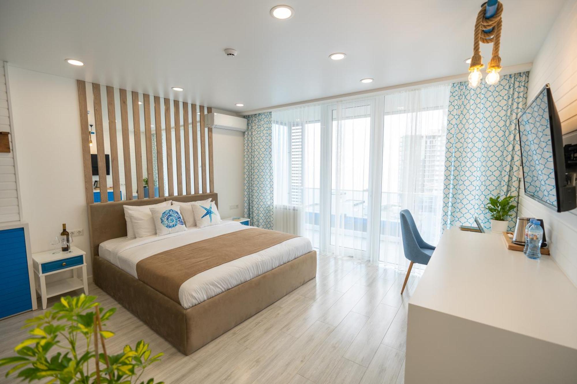 Seagull Beachfront Boutique Hotel 巴统 客房 照片