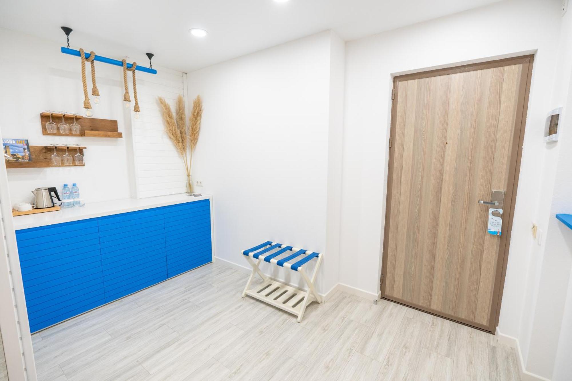 Seagull Beachfront Boutique Hotel 巴统 客房 照片