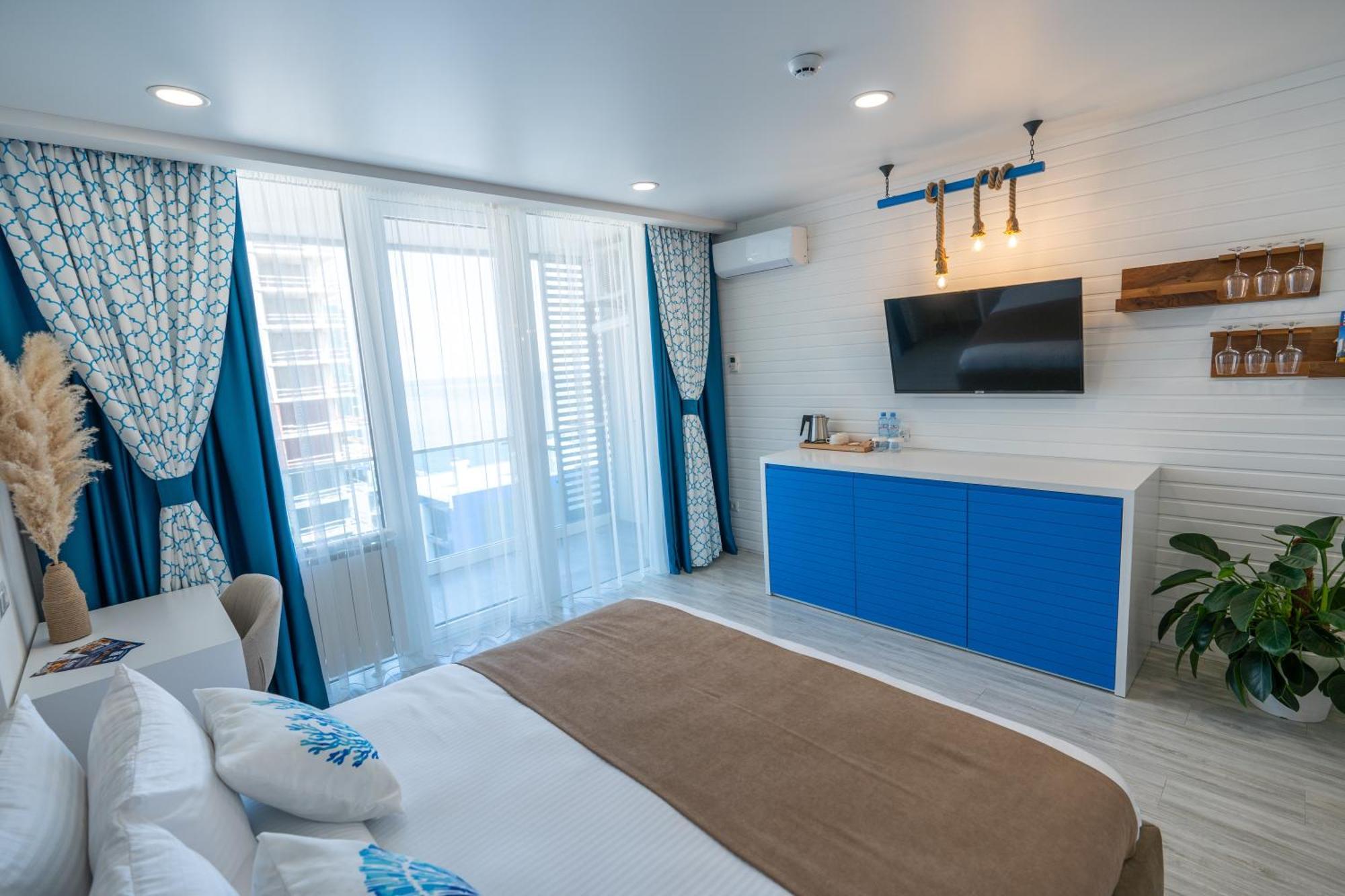 Seagull Beachfront Boutique Hotel 巴统 客房 照片